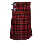 Schottischer Kilt in den Farben des Scottish National Tartan MacDonald